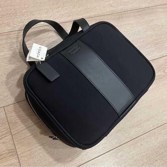 NWT Coach Black Double Handle Zipper Cosmetic Bag F77001